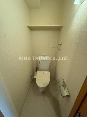 トイレ　落ち着いたトイレです
