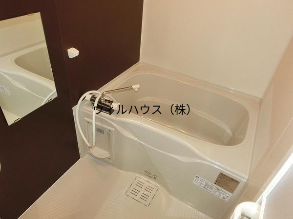 バス・シャワールーム　シングルレバー水栓！