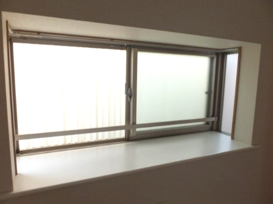 その他部屋・スペース　出窓です
