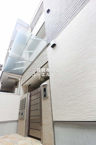 建物外観　シンプルで洗練されたデザインが毎日の暮らしに心地よさをプラス