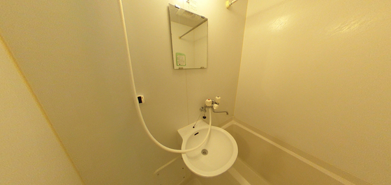 洗面設備　※別部屋の写真です