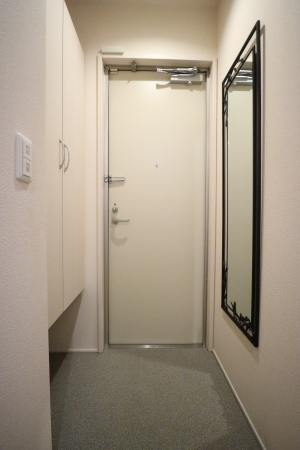 玄関　写真は202
