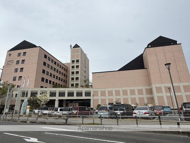 役所　堺市西区役所（役所）まで1826m