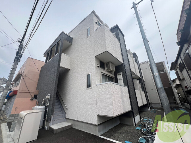 建物外観　仙台市宮城野区新田１「Ａｚｕｌ　Ｐｒｅｍｉｏ」