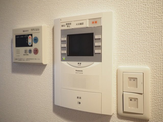 セキュリティ　モニター付きインターホンです