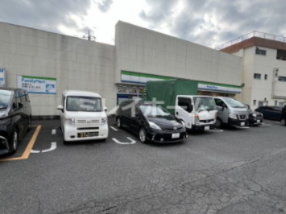コンビニ　ファミリーマート 大田千鳥三丁目店（コンビニ）まで259m