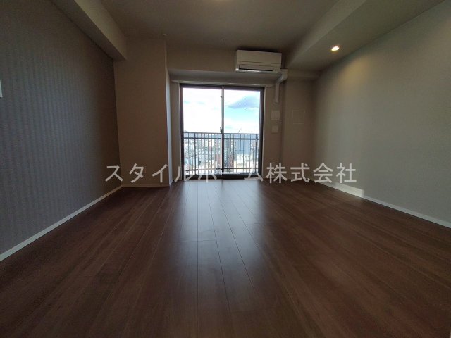 居室・リビング　別部屋写真です。