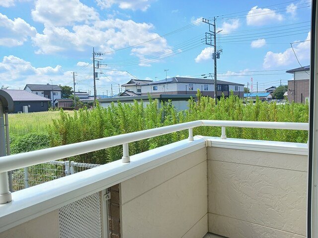 バルコニー　落ち着いた時間を過ごせるバルコニーです