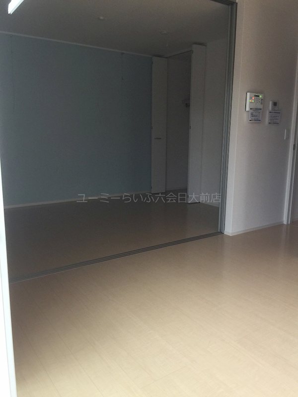 居室・リビング　※別部屋参考写真