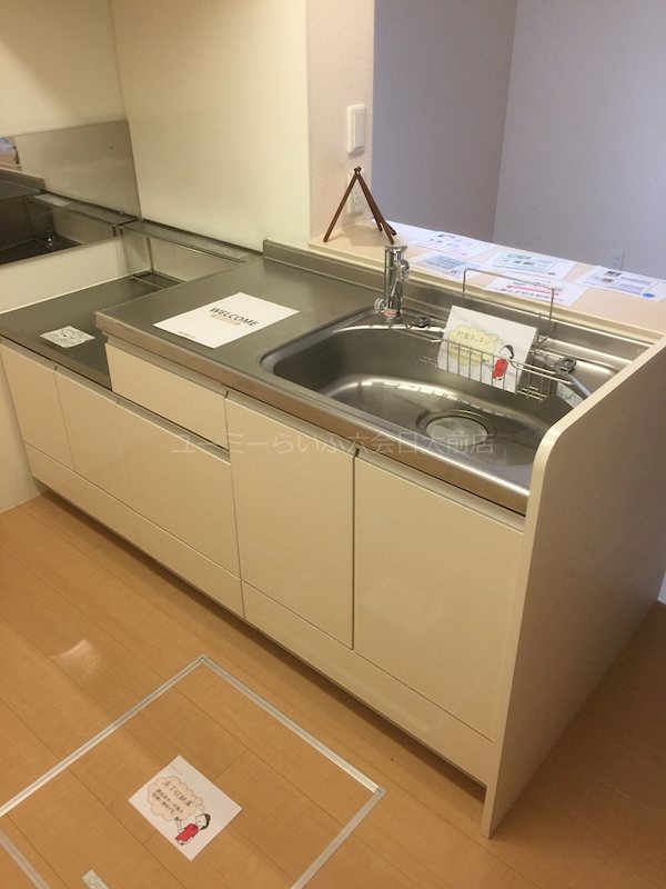 キッチン　※別部屋参考写真