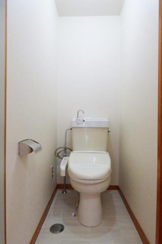 トイレ　※写真は他号室です