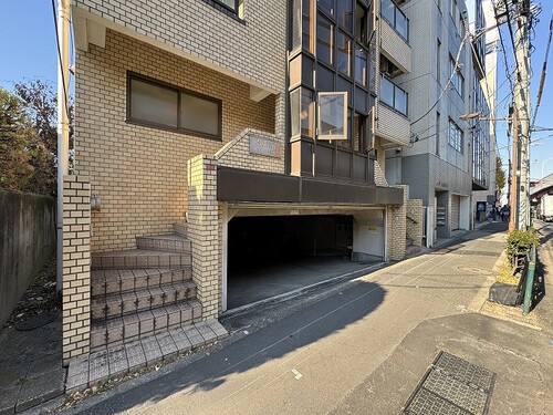 その他　エントランス　※2023年12月撮影