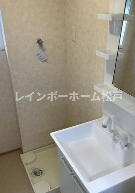 洗面設備　忙しい朝には欠かせない洗面所です