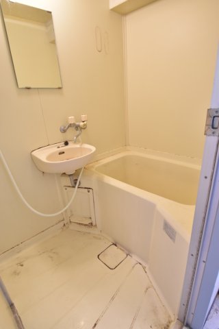 バス・シャワールーム　※参考写真