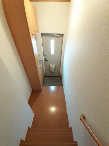 玄関　ゆったりとした玄関です