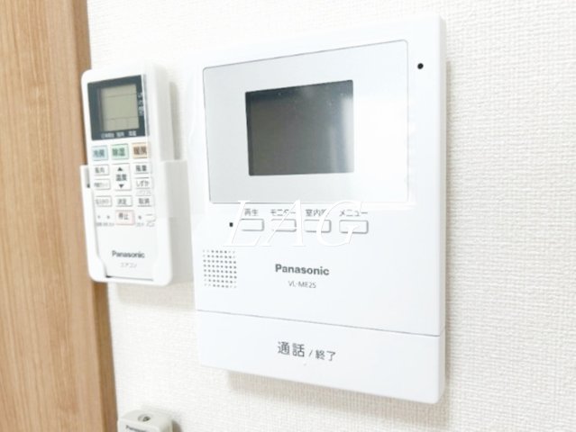 セキュリティ　モニター付きインターフォンです。