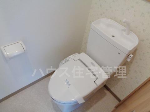 トイレ　シャワー付トイレ