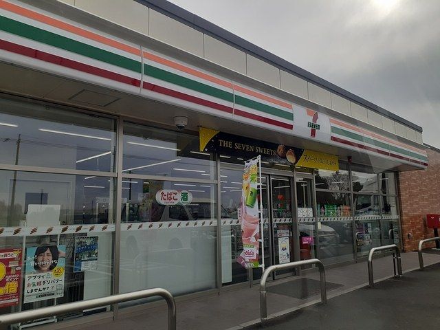 コンビニ　セブンイレブン加須琴寄店（コンビニ）まで700m