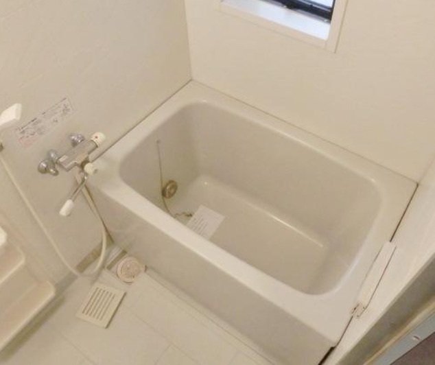 バス・シャワールーム　別部屋の画像を使用しております。
