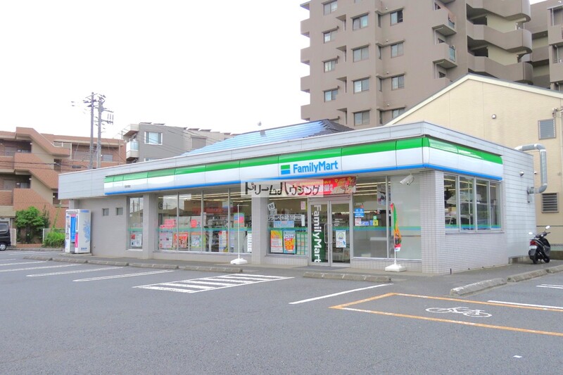 コンビニ　ファミリーマート 所沢北秋津店（コンビニ）まで40m