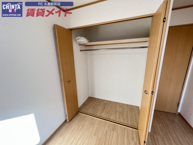 収納　同型参考写真