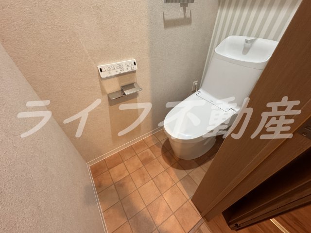 トイレ　コンパクトで使いやすいトイレです