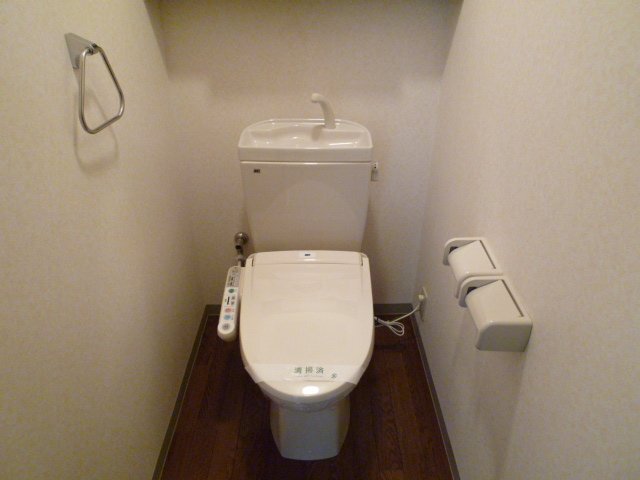 トイレ　シャワー付トイレ