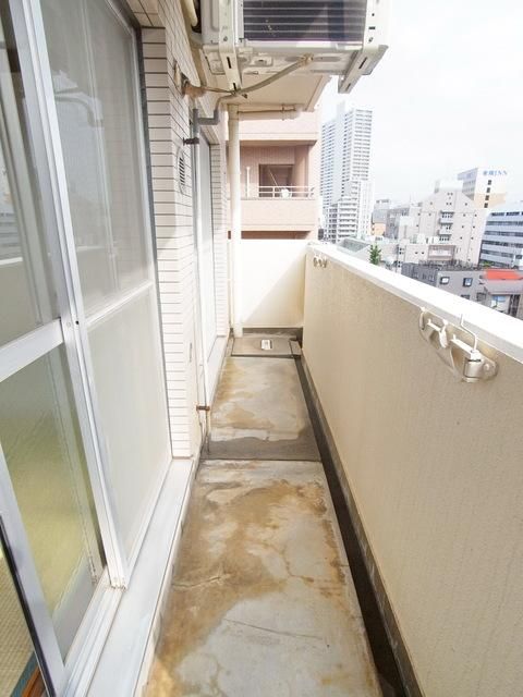 バルコニー　南向きで日当たり良好♪