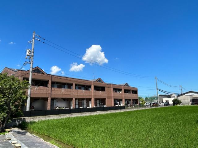 建物外観　外観写真（昼）