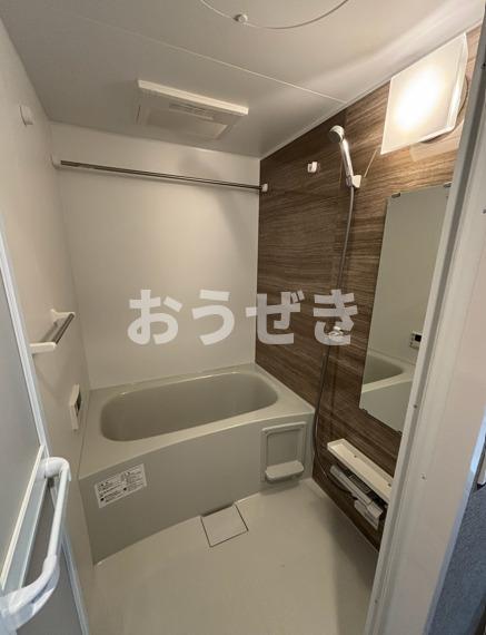 バス・シャワールーム　※同仕様参考写真