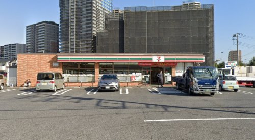 コンビニ　セブンイレブン 柏の葉キャンパス店（コンビニ）まで608m