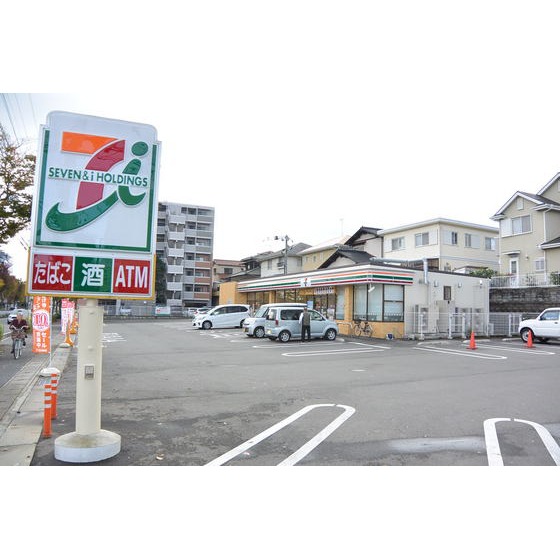 コンビニ　セブンイレブン春日一の谷４丁目店（コンビニ）まで246m