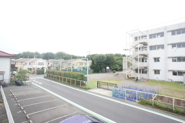 眺望　圧迫感がないので暮らしやすいお部屋です！