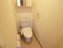 トイレ　温水シャワー付きトイレです