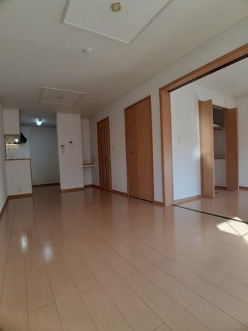 居室・リビング　ゆったり過ごせる居間です