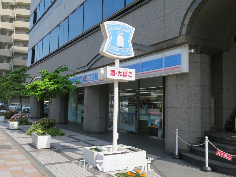 コンビニ　ローソン高岳駅南店（コンビニ）まで95m