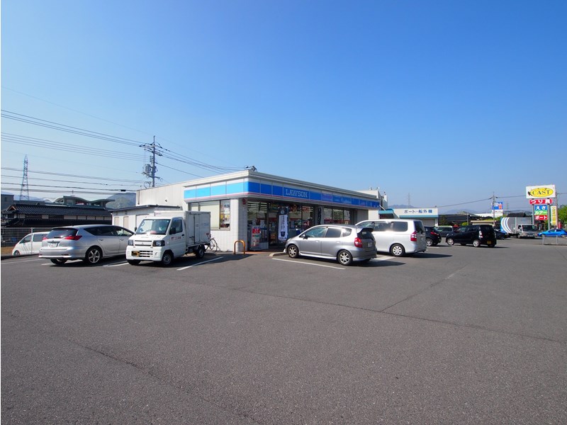 コンビニ　ローソン山口平井中上店（コンビニ）まで236m