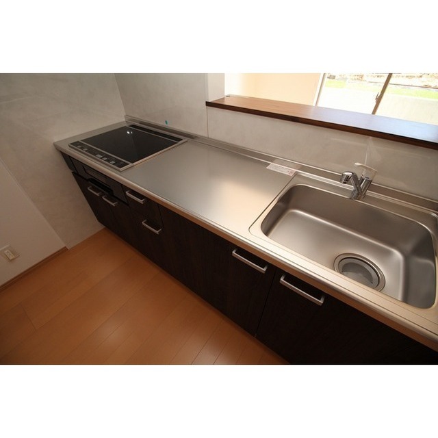 キッチン　※同型別建物　参考画像