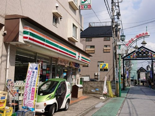コンビニ　セブンイレブン 横浜六角橋店（コンビニ）まで421m