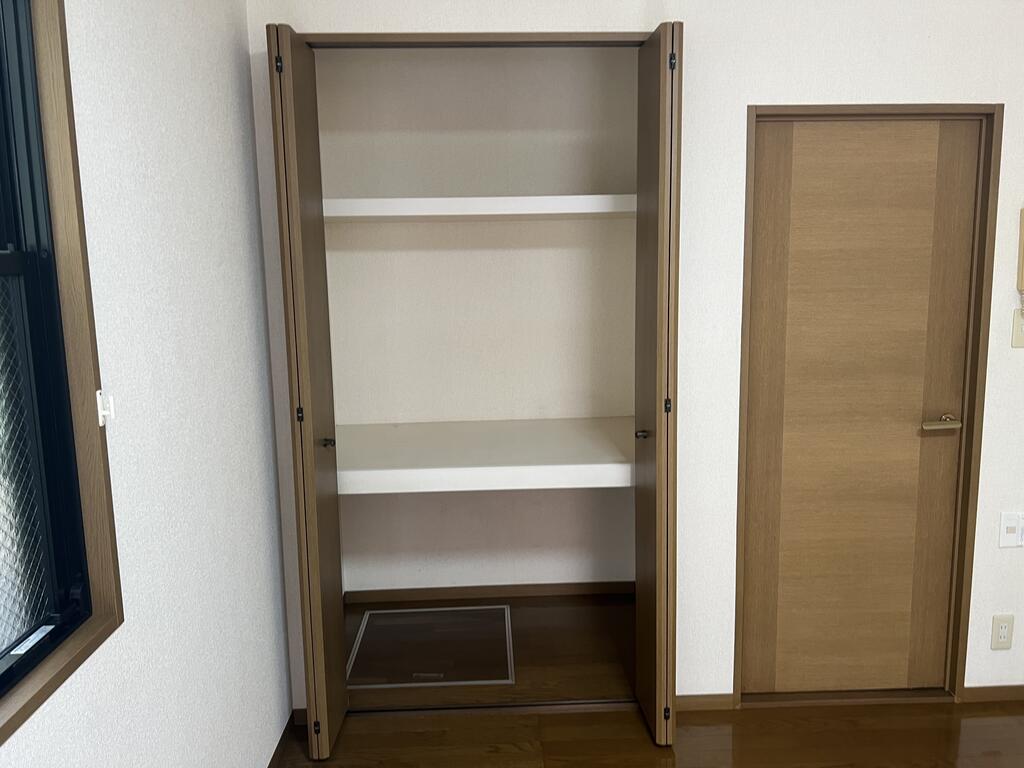 収納　☆同マンション別室の写真です☆