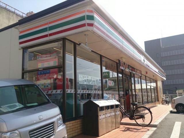 コンビニ　セブンイレブン福山光南3丁目店（コンビニ）まで742m