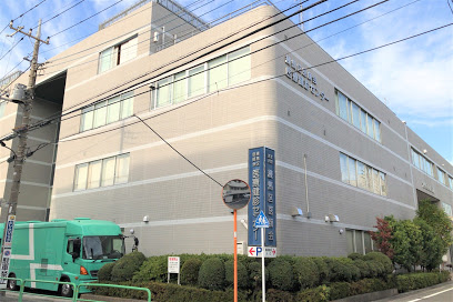病院　練馬区医師会医療健診センター（病院）まで737m