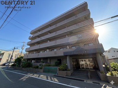 建物外観　エレベータ付きで、ベビーカーや重い荷物があっても便利！