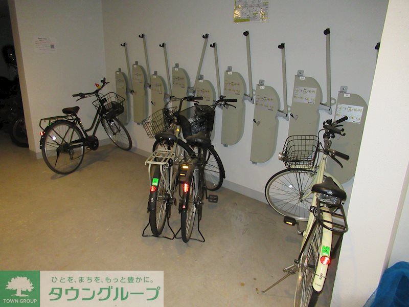 駐車場　駐輪場