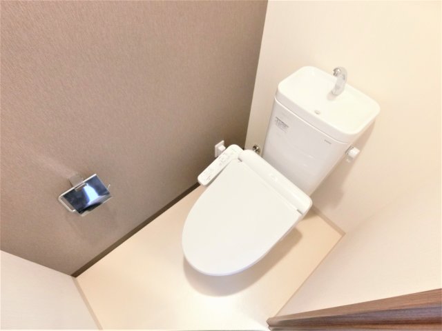 トイレ　詳細は、RISUMO江坂本店→06-6155-7137まで♪