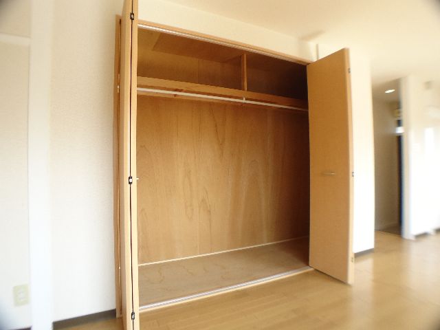 収納　クローゼット
