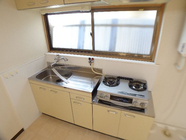 キッチン　ガスコンロ設置可能