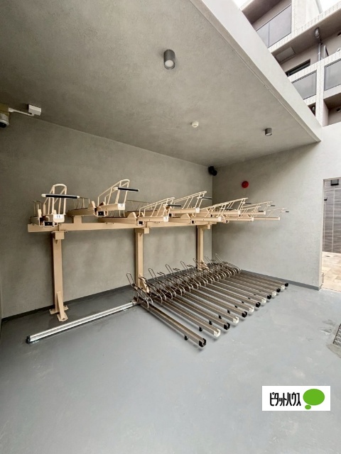 駐車場　※駐輪場