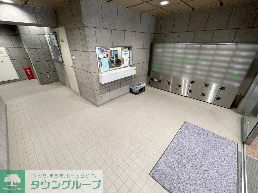 ロビー　★宅配BOXあり★