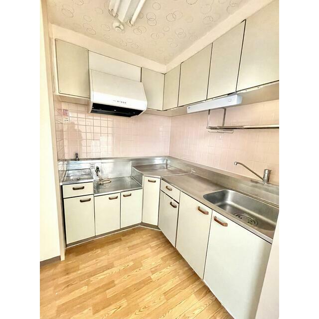 キッチン　※別部屋参考写真です。